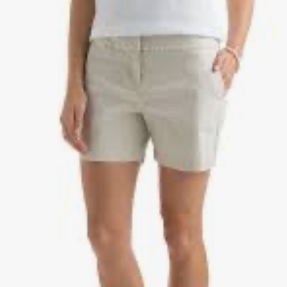Vineyard vine 5 inch dayboat short solid stone. NWT. 14. - Picture 1 of 8